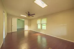 17 Partridge Ln, Pleasant Valley, NY 12569 - Photo 6