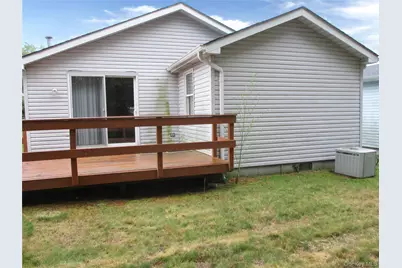 5131 Village Circle E, Manorville, NY 11949 - Photo 14