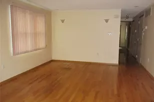 5131 Village Cir E, Manorville, NY 11949 - Photo 2