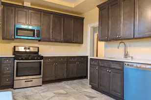 26 Coligni Ave, New Rochelle, NY 10801 - Photo 2
