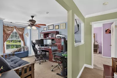 178 Fairview Circle, Middle Island, NY 11953 - Photo 12