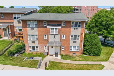 665 Pelham Road #A15, New Rochelle, NY 10805 - Photo 2