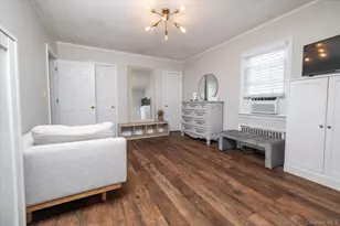 10 Woodland Ave, Rockville Centre, NY 11570 - Photo 16