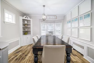 10 Woodland Avenue, Rockville Centre, NY 11570 - Photo 8
