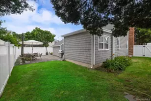 10 Woodland Ave, Rockville Centre, NY 11570 - Photo 26