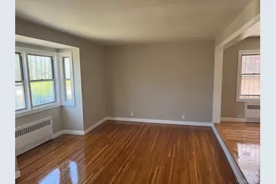 11442 204th Street, Saint Albans, NY 11412 - Photo 2