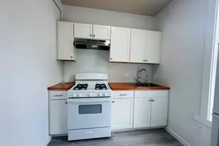 86 5 Garden St, Poughkeepsie, NY 12601 - Photo 2