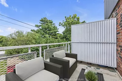 40 Daley Place #40-227, Lynbrook, NY 11563 - Photo 4