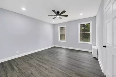 40 Amackassin Terrace, Yonkers, NY 10703 - Photo 8