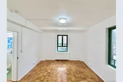 1651 Metropolitan Avenue #MB, Bronx, NY 10462 - Photo 10