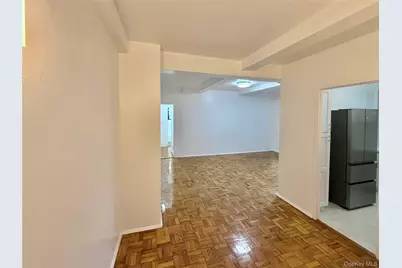 1651 Metropolitan Avenue #MB, Bronx, NY 10462 - Photo 4