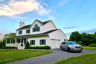 265 Old Field Ct, Mattituck, NY 11952 - Photo 4
