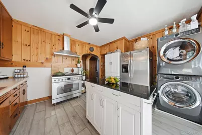 32 W Conkling Avenue, Middletown, NY 10940 - Photo 16
