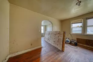 225 Dubois St, Newburgh, NY 12550 - Photo 24