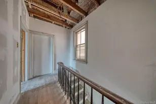 225 Dubois St, Newburgh, NY 12550 - Photo 20
