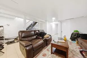 3159 Villa Ave, Bronx, NY 10468 - Photo 14