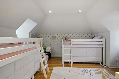 13 Campus Place #SL, Scarsdale, NY 10583 - Photo 16