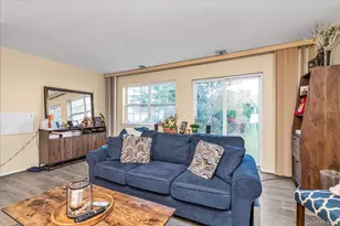 1027 Jerusalem Ave, Uniondale, NY 11553 - Photo 4