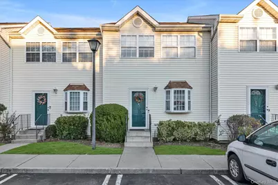 1027 Jerusalem Avenue #121, Uniondale, NY 11553 - Photo 1