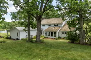 1197 Bulls Head Rd, Clinton Corners, NY 12514 - Photo 4