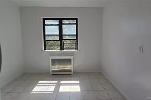 72-34 Yellowstone Blvd, Forest Hills, NY 11375 - Photo 8