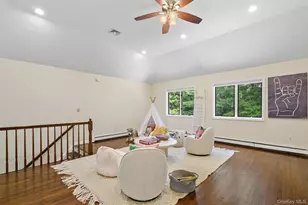 10 Crestview Dr, Pleasantville, NY 10570 - Photo 28