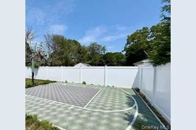 15 Comet Place, Patchogue, NY 11772 - Photo 24