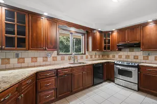 91 Ridge Rd, Marlboro, NY 12542 - Photo 10