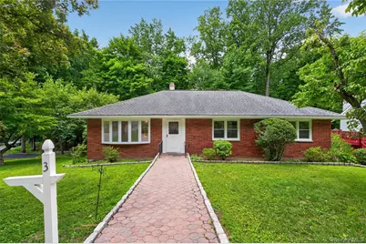 3 Greenwood Lane, White Plains, NY 10607 - Photo 1