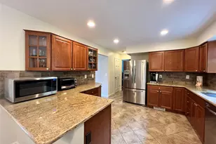 50 Raker Rd, Poughkeepsie, NY 12603 - Photo 10