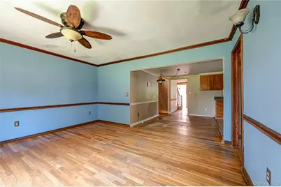 118 Tamarack Street, Islip, NY 11751 - Photo 10