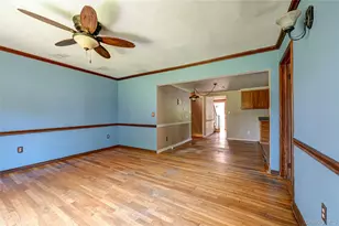 118 Tamarack St, Islip, NY 11751 - Photo 10