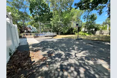 119 Holbrook Road, Holbrook, NY 11741 - Photo 16