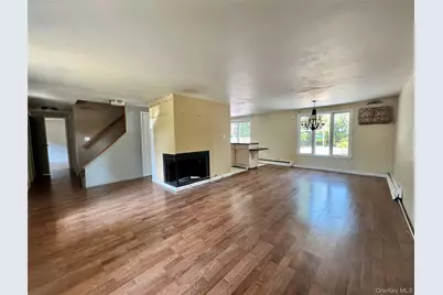 119 Holbrook Road, Holbrook, NY 11741 - Photo 2