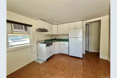 119 Holbrook Road, Holbrook, NY 11741 - Photo 6