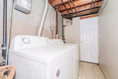 74 Highview Avenue, New York, NY 10301 - Photo 22