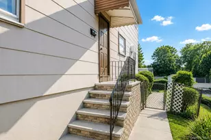 74 Highview Ave, New York, NY 10301 - Photo 24