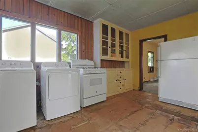 38 Allison Avenue, Stony Point, NY 10980 - Photo 12