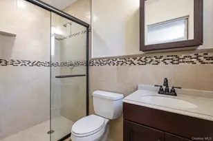 20 Channing Pl, Eastchester, NY 10709 - Photo 12