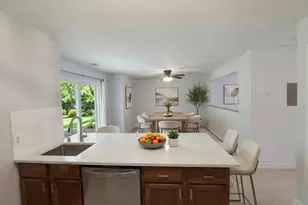 62 Creekside Cir, Spring Valley, NY 10977 - Photo 8