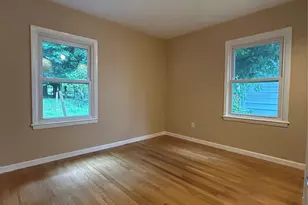 25 Independence Ave, Middletown, NY 10940 - Photo 6