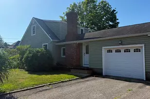 481 Atlantic St, East Northport, NY 11731 - Photo 2