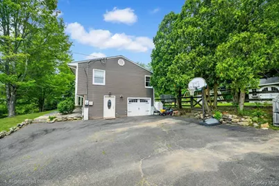 19 Saint Michaels Terrace, Carmel, NY 10512 - Photo 22