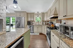 19 St Michaels Terrace, Carmel, NY 10512 - Photo 8