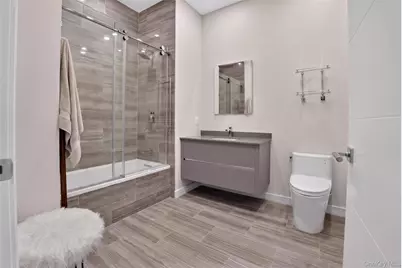 10 Shore Road #101, Glenwood Landing, NY 11547 - Photo 30