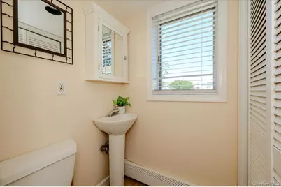 311 Blackheath Road, Long Beach, NY 11561 - Photo 18