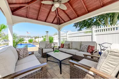 311 Blackheath Road, Long Beach, NY 11561 - Photo 28