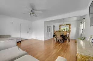 160-29 21st Rd, Whitestone, NY 11357 - Photo 4