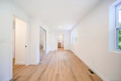 452 Vineyard Avenue, Highland, NY 12528 - Photo 10