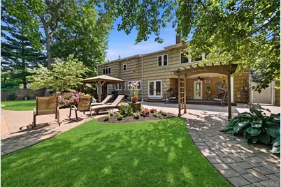 11 Tern Court, East Islip, NY 11730 - Photo 50